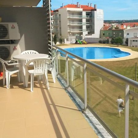 Alojamentos Campo & Mar-T2 Com Piscina São Martinho do Porto Exteriör bild