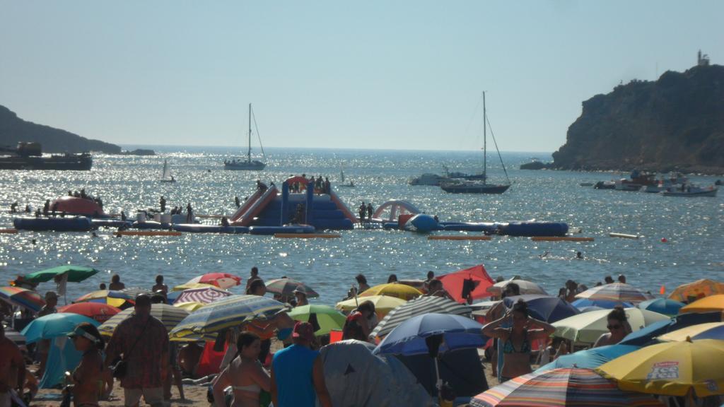 Alojamentos Campo & Mar-T2 Com Piscina São Martinho do Porto Exteriör bild